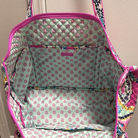 Vera Bradley Wildflower Paisley Miller Travel - Picture 4 of 7